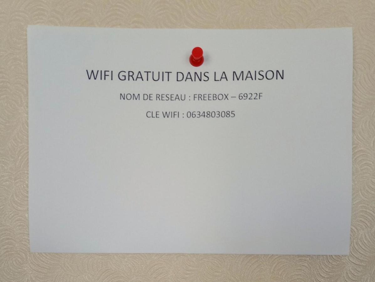Maison Entiere Avec Parking, Garage Et Jardin 蒙吕松 外观 照片